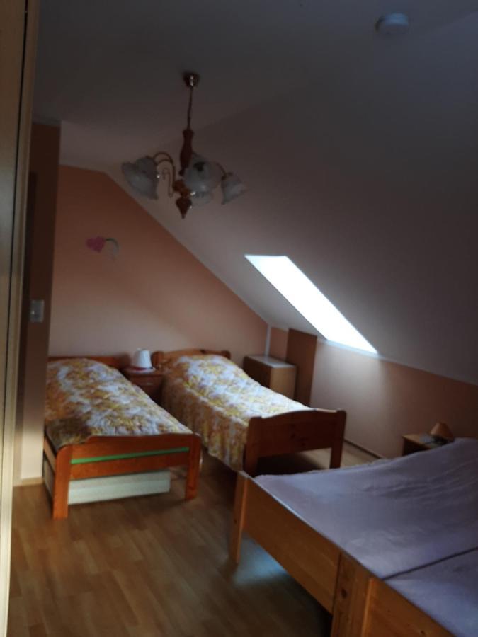 Der Kleine Bauernhof Keine Arbeiter Zadnych Pracownikow Apartment Lubiatow  Exterior photo