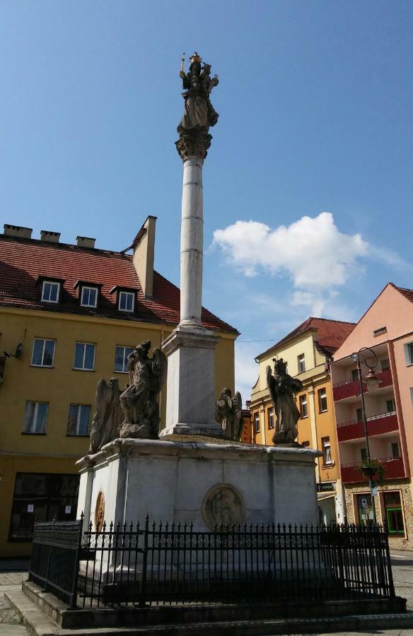 Der Kleine Bauernhof Keine Arbeiter Zadnych Pracownikow Apartment Lubiatow  Exterior photo
